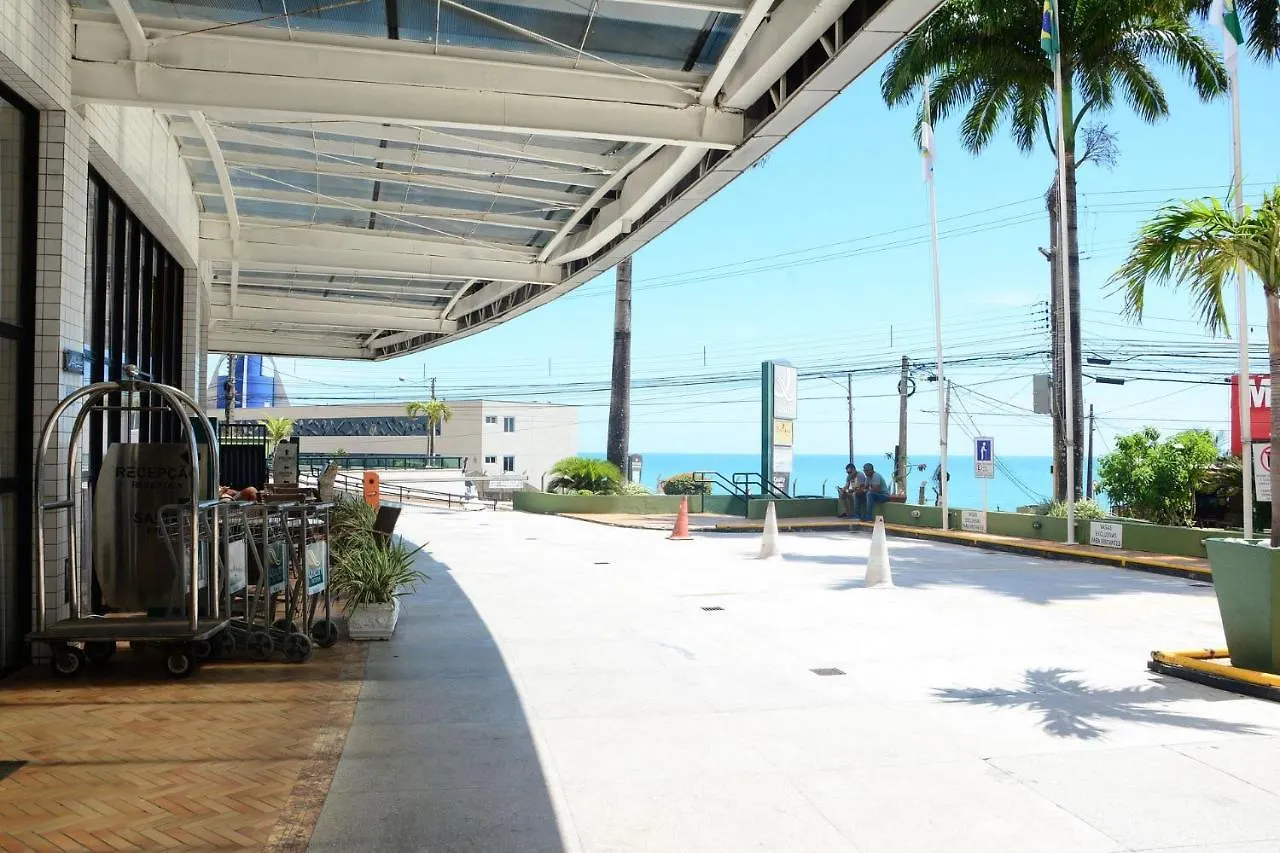 Hotel Natal Plaza requinte, conforto e vista para o mar Brasile