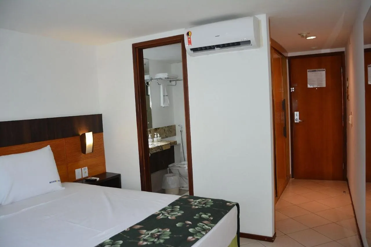 Hotel Natal Plaza requinte, conforto e vista para o mar Brasile