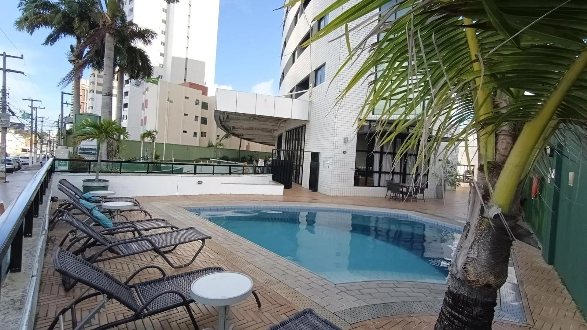 Hotel Natal Plaza requinte, conforto e vista para o mar